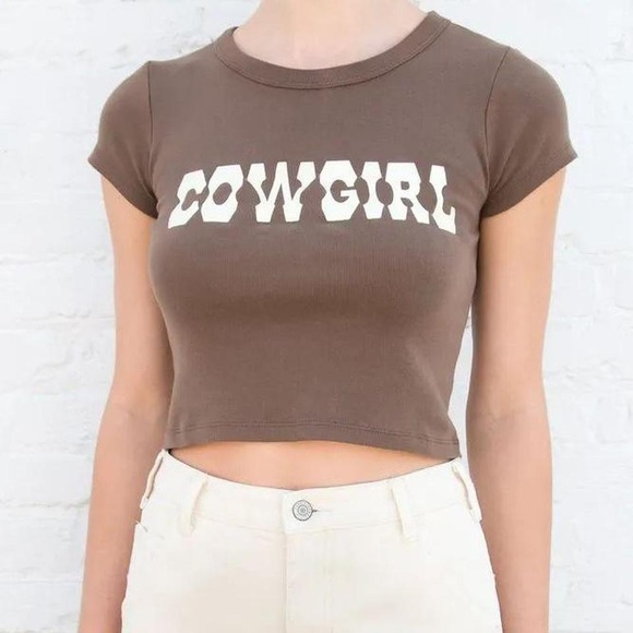 Brandy Melville Tops - Brandy Melville Cowgirl Brown Graphic Crop Top Tee